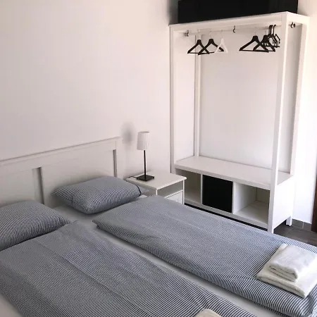 Gavran Apartment *