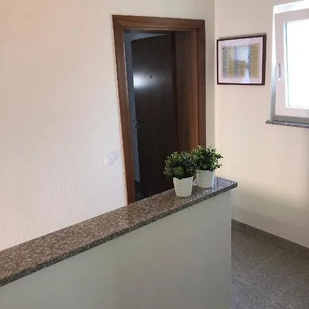 Gavran Apartman Sukošan